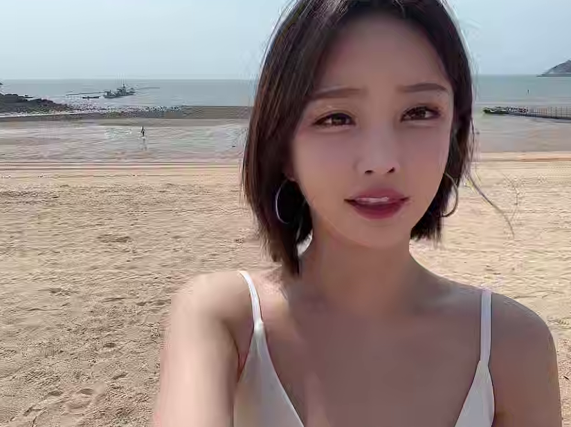 前女团成员模特sunwall~海滩拍拍写真喝点酒烤点肉完事进屋干一炮